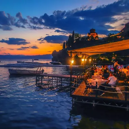Cozy Escape - Modern For A Perfect Ohrid